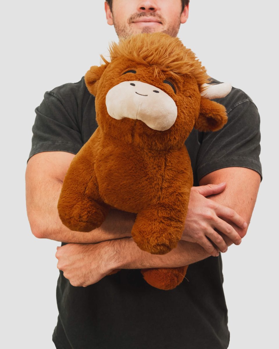 Jumbo Highland Cow Plushie